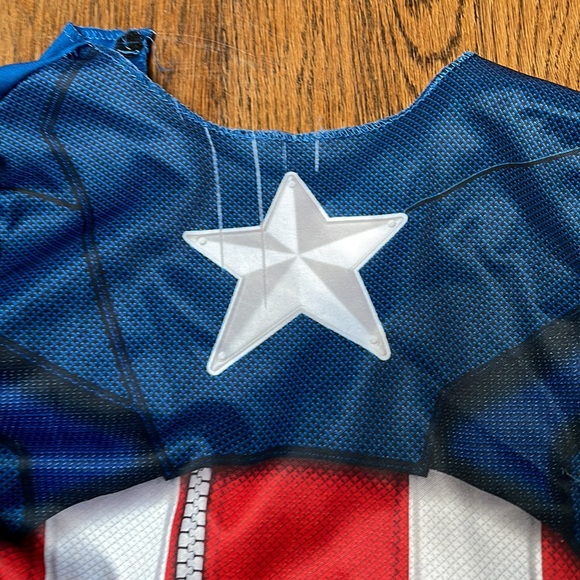 Captain America Halloween costume - Picture 4 of 10